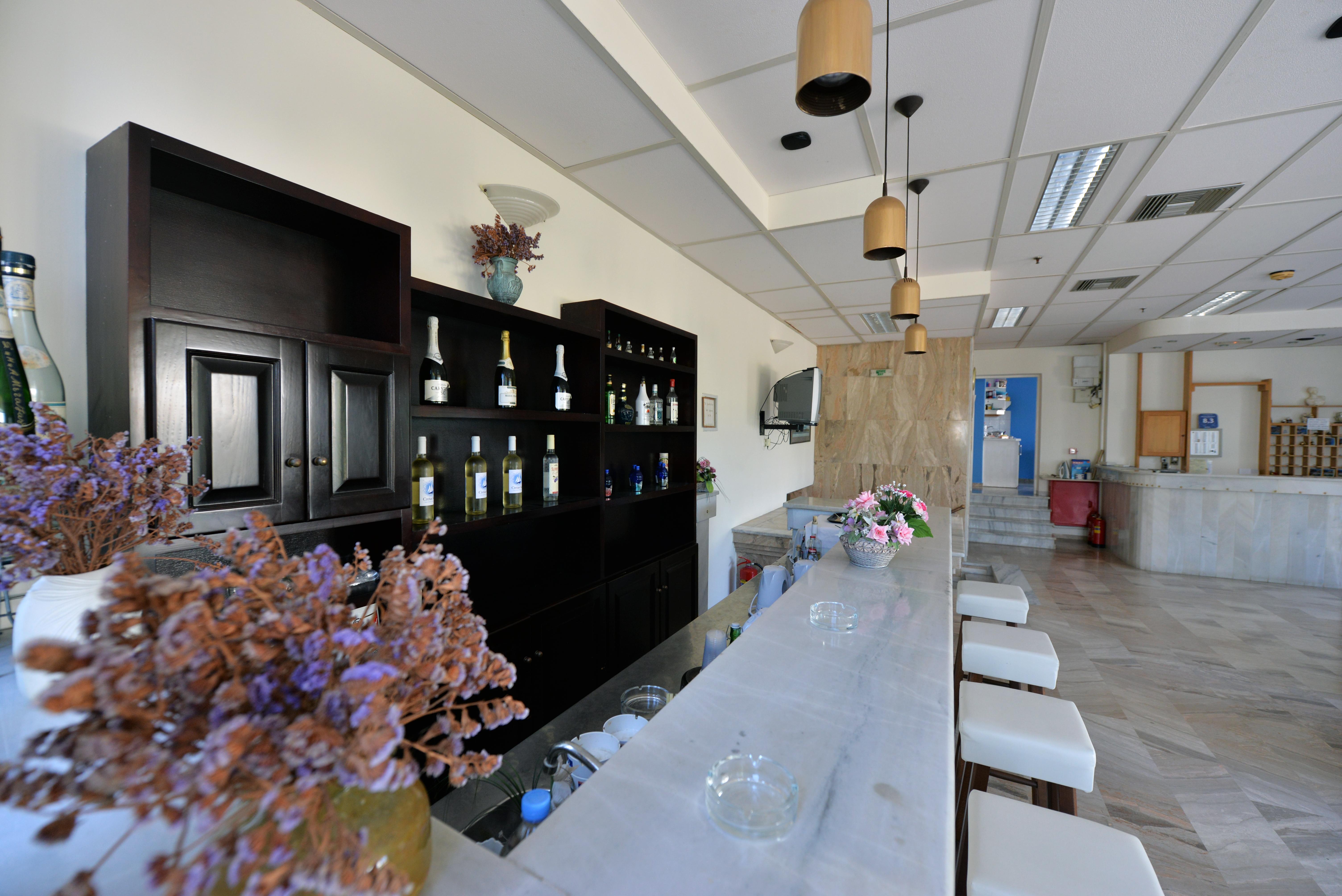 Hotel Anna Apartments Kokkini Hani Extérieur photo