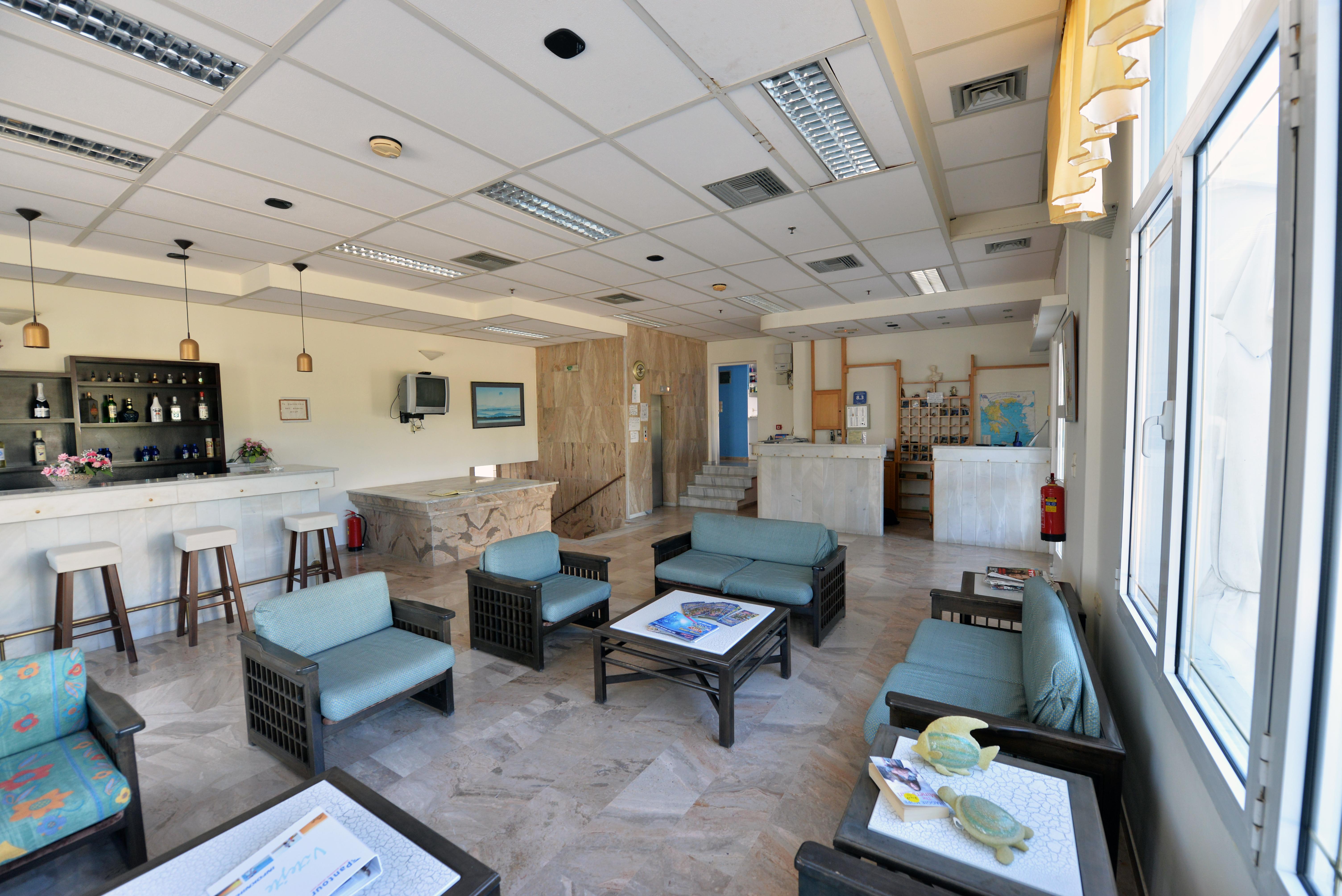 Hotel Anna Apartments Kokkini Hani Extérieur photo