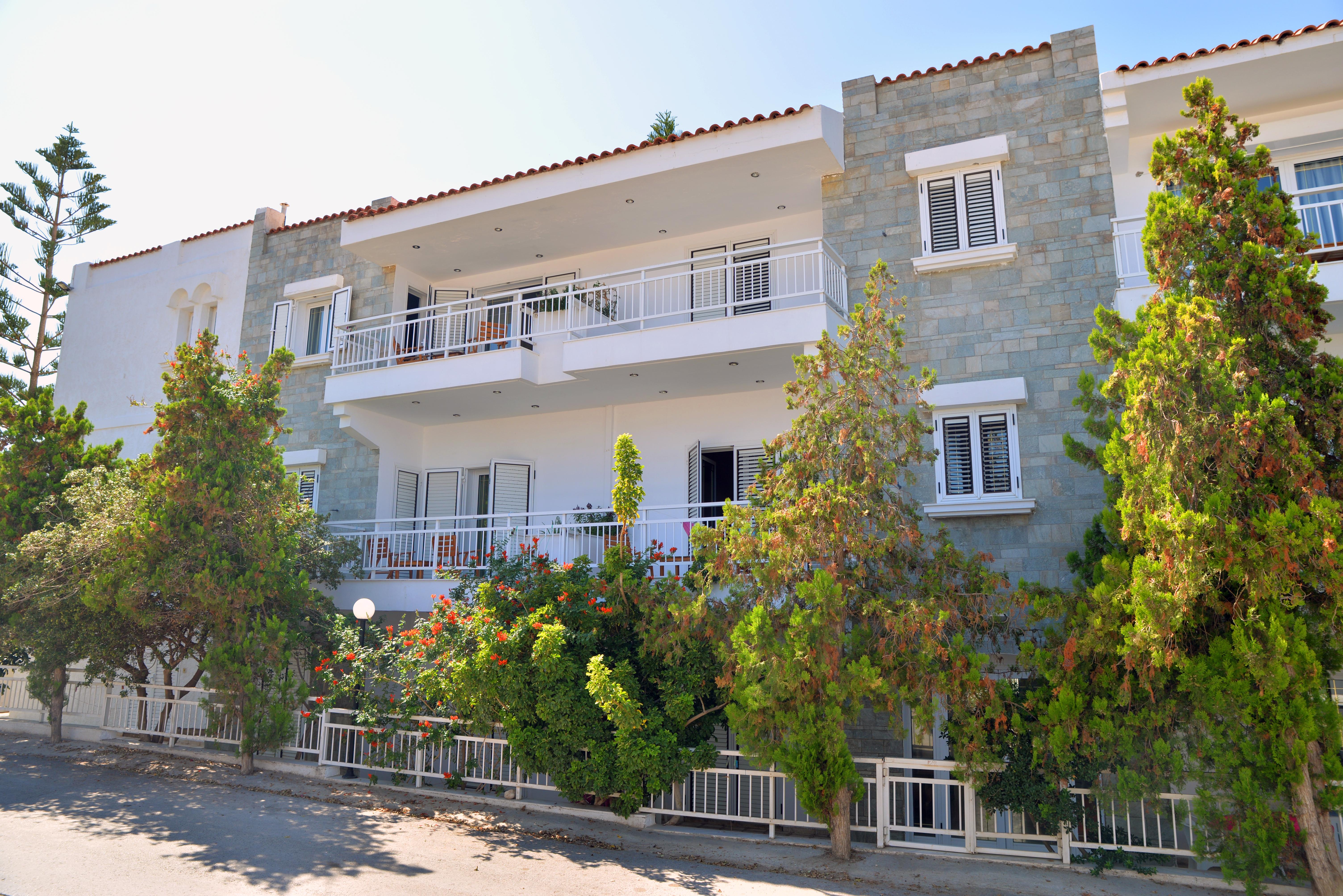 Hotel Anna Apartments Kokkini Hani Extérieur photo