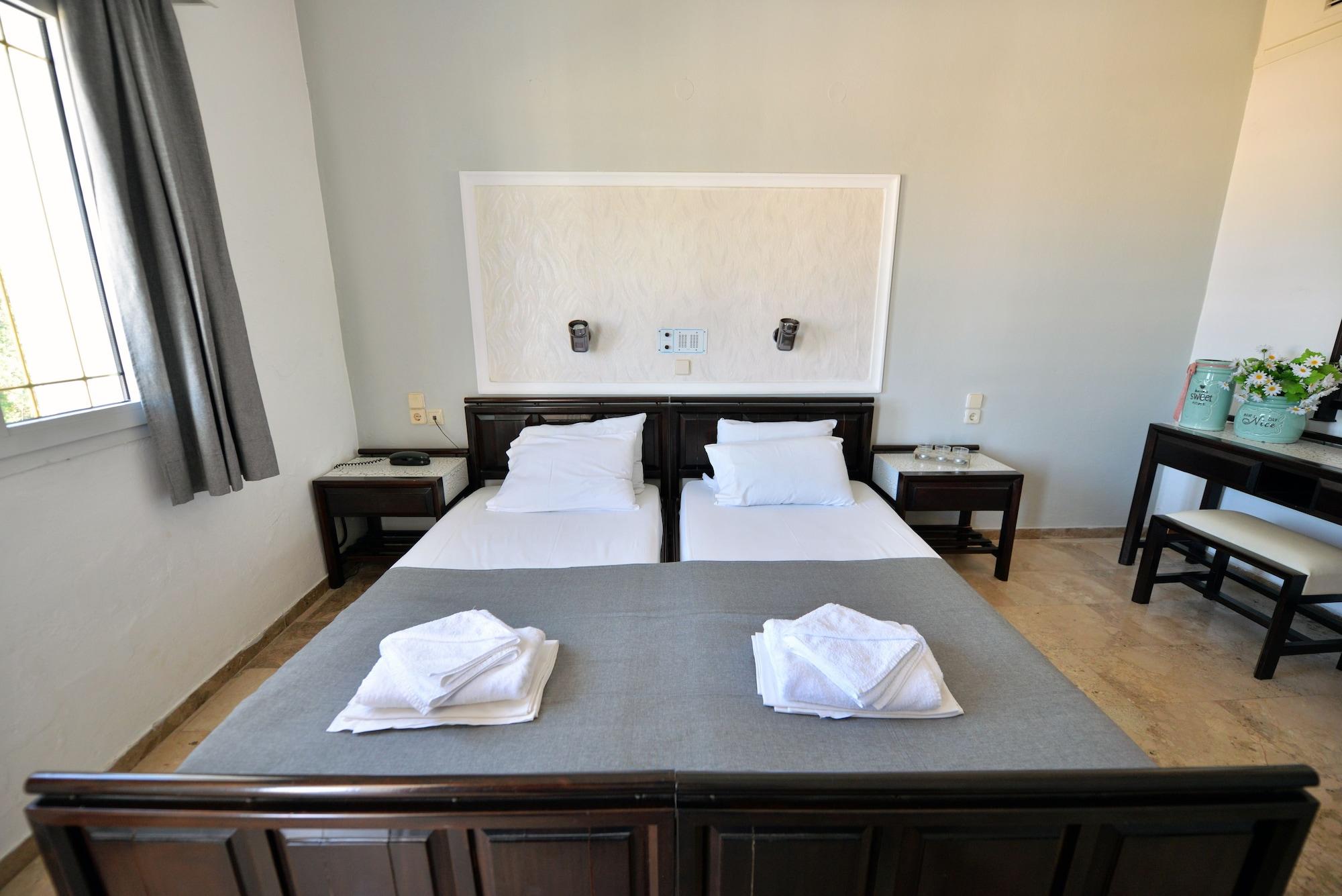 Hotel Anna Apartments Kokkini Hani Extérieur photo